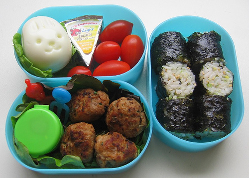 Meatball lunch for toddler
