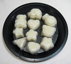 Freezing onigiri for bento lunches