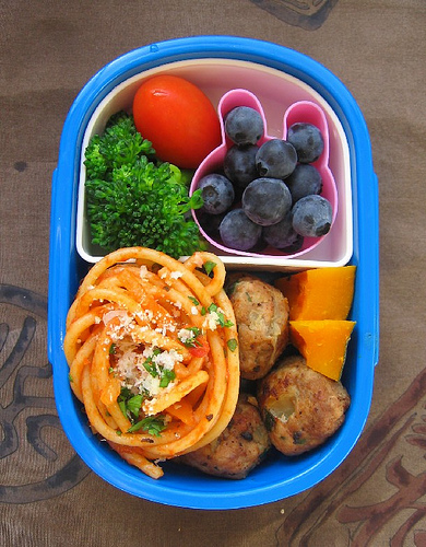 Lunch For My Kids - Frozen Bento Box - Some people are worth melting for!  #shorts 