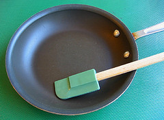 Mini frying pan & mini spatula