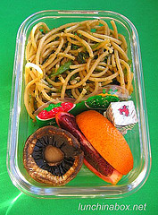 Sausage & broccoli rabe pasta lunch for preschooler