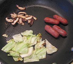 Multi-sauteeing for bento lunch