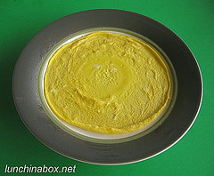 Speedy thin omelette (usuyaki tamago) 