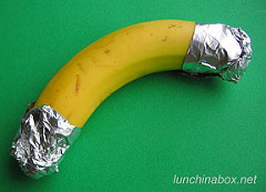 Shielding a green banana for microwave 