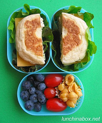 English muffin sandwich bento lunch for prechooler