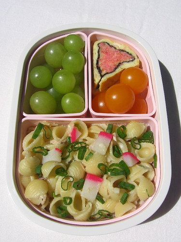 Child's pink & green lunch