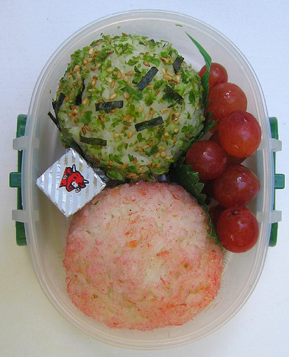 Toddler snack bento: bulgogi onigiri