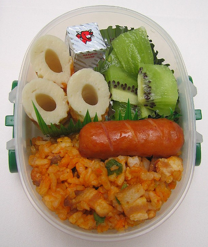 Chikuwa lunch for toddler ãŠå¼å½“